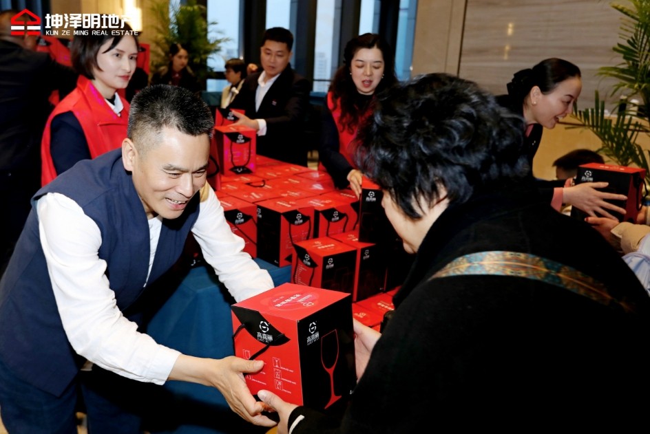 https://img2.danews.cc/upload/images/20250319/7e9050ed9ddf3888dfee26ca425a9d25.png